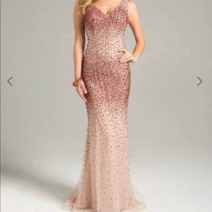 NWT Lara Dresses Couture 32948 Prom Dress